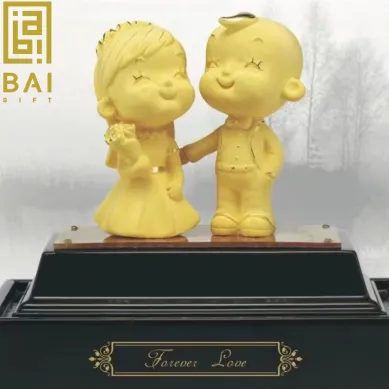 Produk BAI GIFT PAJANGAN PATUNG PENGANTIN LAPIS EMAS EMAS 24K 2 ~blog/2023/5/11/pengantin_4